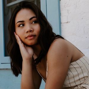 Meet your Posher, Daniella